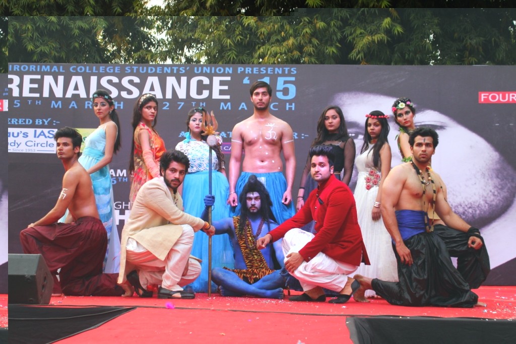 Kirori Mal College Fest, Renaissance