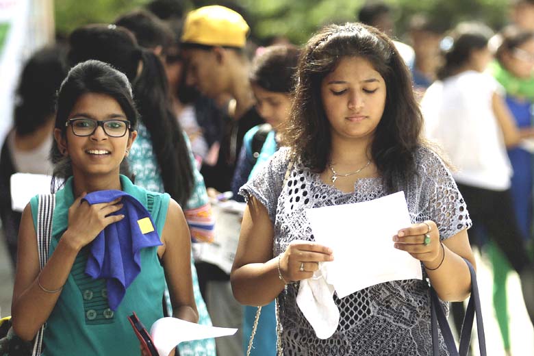 du 5th cut off list 2016, delhi university fifth cut off 2016